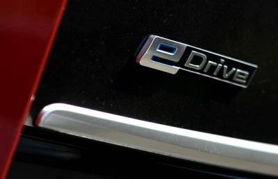  Prošle godine registrovano 106 vozila na električni pogon 