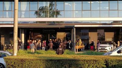  Dojava o bombi u hotelu Centre Ville 