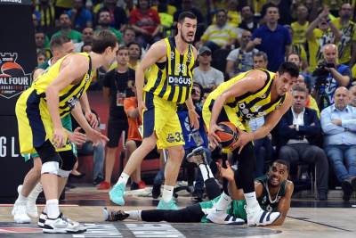  Nikola Kalinic i Jan Veseli igrace na Fajnal foru potvrdio Zeljko Obradovic 