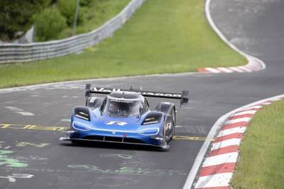  Folksvagen-ID.R-rekord-Nirburgring-Foto-Video 