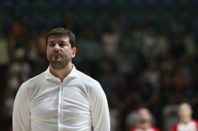  Vlado-Scepanovic-promocija-potpisao-ugovor-dve-godine-Cercil-Selimovic-krv-suze-i-znoj-KK-Partizan 