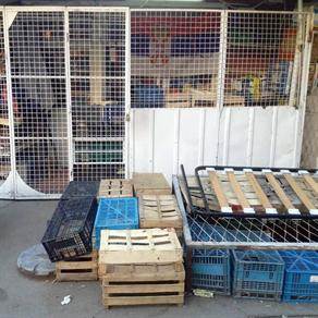  Kosovska Mitrovica zatvorene prodavnice zbog taksi uvedenih za robu iz Srbije 