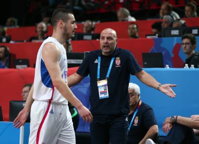  Sasa-Djordjevic-Objasnjenje-zasto-na-Mundobasket-ne-ide-Nikola-Kalinic 