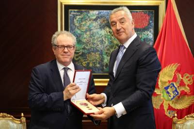  Djukanovic Tanok Doci cu u Podgoricu da vidim evropsku zastavu 