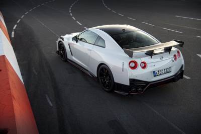  Nisan-GT-R-Nismo-nov-model-2020-FOTO-VIDEO 