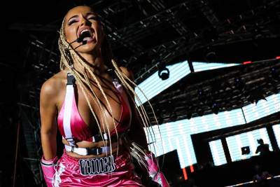  GORI INSTAGRAM! Teodora u nikad MANJIM GAĆICAMA! Jedan detalj "bode oči"! 