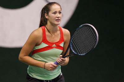  Bojana Jovanovski rodila sina 