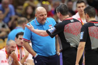  Aleksandar-Djordjevic-ljut-na-FIBA-Selidba-iz-Fosana-u-Vuhan-termini-treninga-Mundobasket-2019 