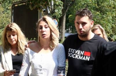  Pjevačica čeka bebu sa manekenom koji ju je tukao! 