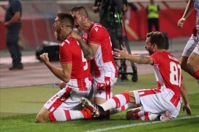  Liga-sampiona-Bajern-Minhen-Crvena-zvezda-Aleksa-Vukanovic 