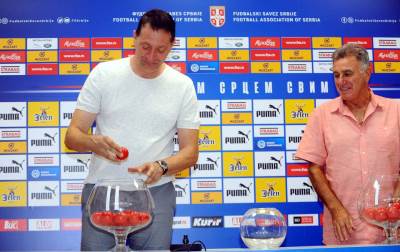  Trepca-Crvena-zvezda-u-Zvecanu-na-Kosovu-kazu-da-je-to-nelegalno 