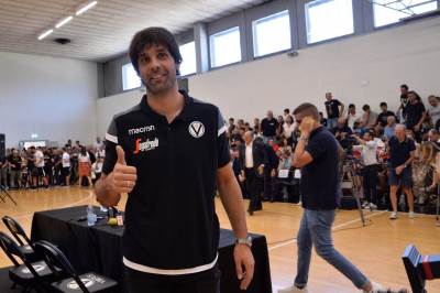  Milos-Teodosic-lepa-asistencija-za-Virtus-VIDEO 