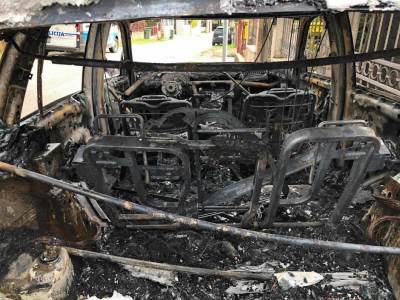  U Kotoru jutros izgorjeli Mercedes, BMW i Porche 
