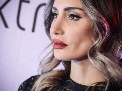  Emina-Jahovic-Sadetin-Saran-Emina-u-vezi-s-kosarkasem-pisu-turski-mediji 