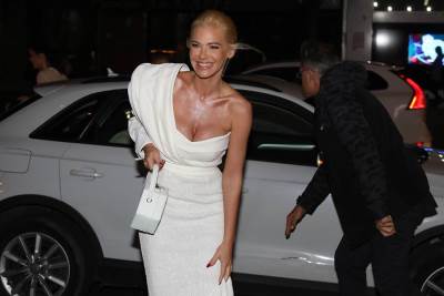  Natasa-Bekvalac-momak-ugovor 