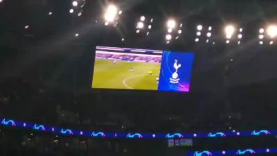  Oboren rekord po poseti, a Arsenal pobedio Totenhem - Da, desilo se juče! 