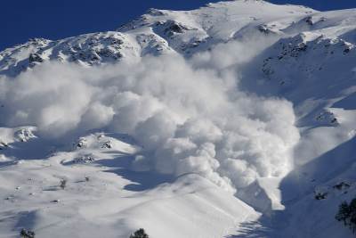 Lavine pogodile skijalista u Austriji i Svicarskoj ima povredjenih 
