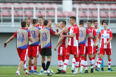  Crvena-zvezda-omladinci-Bajern-1-1-Liga-sampiona-za-mlade 