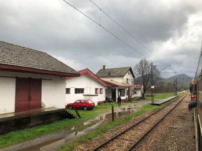 Voz iz Podgorice za Bar putovao preko tri sata! (FOTO) 