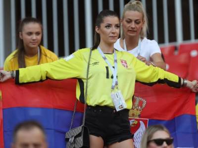  Ana-Cakic-Rajkovic-fotografije-u-bikiniju 