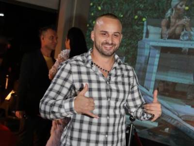  Od ljubavi do mržnje: U Zadruzi sinoć pljuštali poljupci, ali i šamari! 