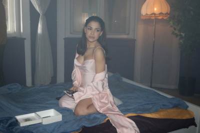  Pevačica sa svadbe veka "zagrejala" društvene mreže! 