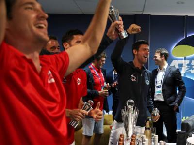  Marš na Drinu, pa Vidovdan: Novak zapjevao emotivnu pjesmu o Kosovu! VIDEO 