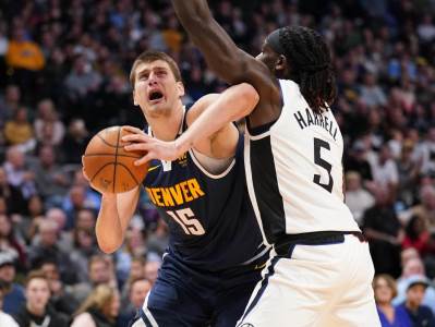  Snimak "flopinga" za Oskara: Čuvao Jokića, pa odletio dva metra 