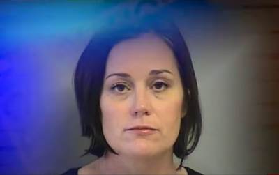  UHAPŠENA UČITELJICA:  Imala "trojku" s učenikom i koleginicom! 