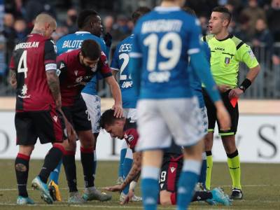  On se ne menja: Ušao s klupe, igrao sedam minuta, pa dobio crveni karton 