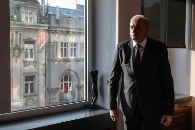  AMBASADOR TARZAN MILOŠEVIĆ PERSONA NON GRATA U SRBIJI 