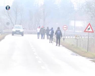  Stotine migranata na granici Mađarske, sačekale ih barikade i interventna 