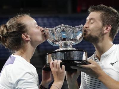  Čehinja i Hrvat do trofeja u miksu 