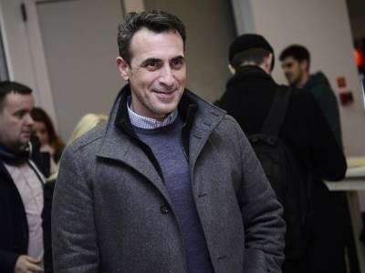  Bivša supruga tužila voditelja, evo šta kaže o njemu! 