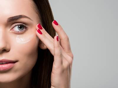  Napravite same noćnu kremu koja će "ispeglati" sve bore 