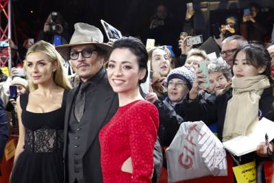  Minimata-film-sniman-u-Srbiji-Dzoni-Dep-i-Ketrin-Dzenkins 