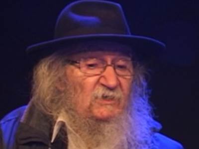  Rasa-Popov-spomenik-u-Beogradu 