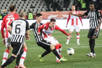  Svuda je gorelo, osim gde treba: Zvezda i Partizan RAZOČARALI u derbiju! 