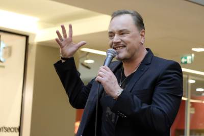  KNEZ JE 90-IH PJEVAO MOMCIMA KRATKOG FITILJA!  