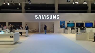  Pogledajte Samsungov najtanji telefon! 