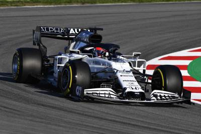  korona-virus-doveo-formula-1-u-vrlo-krhko-stanje 