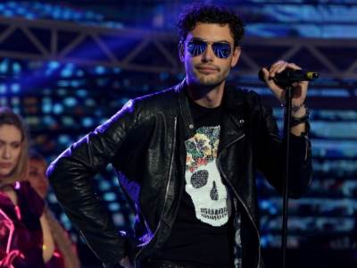  Bivši učesnik Zadruge je OVIM GESTOM oduševio ceo komšiluk! (FOTO) 