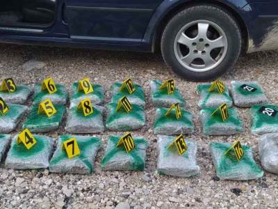  Zaplijenjeno 22 kilograma skanka, uhapšena jedna osoba 