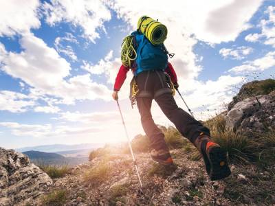  SREĆA U NESREĆI: Preživela pad sa 60 metara visine! 