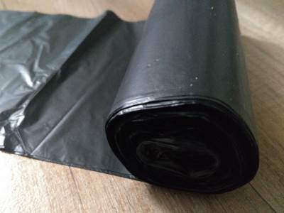  HAOS u bolnicama u Njujorku: Medicinski radnici oblače KESE ZA ĐUBRE (FOTO) 