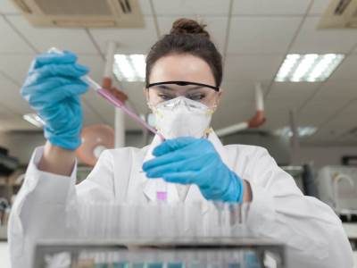  U Srbiji još sedam ljudi UMRLO od korone, zaraženo još 372! 