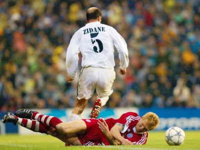  Da ne zaboravimo kakvu je MAGIJU imao Zidan: Ovakvih majstora danas nema 