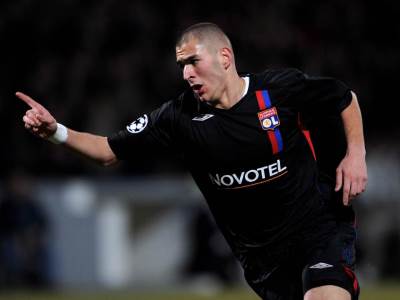  Karim-Benzema-mogao-bih-karijeru-da-zavrsim-u-Lionu 