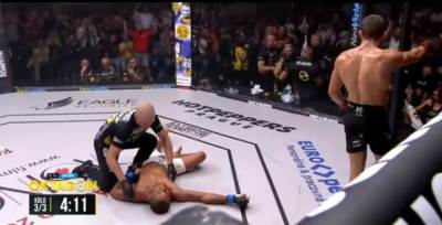  Brutalnije ne može, ovo su najbolji MMA nokauti u 2020! VIDEO 