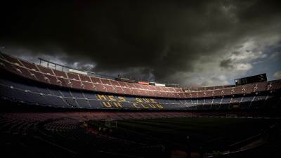  Emili-milioner-koji-je-uzdrmao-Barselonu-jace-od-Figa-Reala-i-COVID-19 